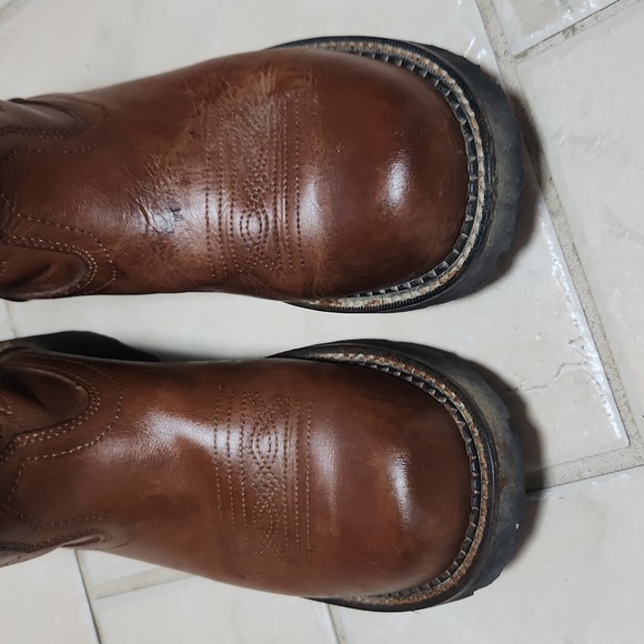 Women's Ariat Leather Western Short Boots Rubber Sole 10 - Picture 3 of 8